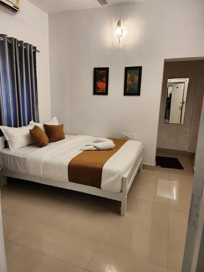 Wayanad Cliff Hotel Kalpetta